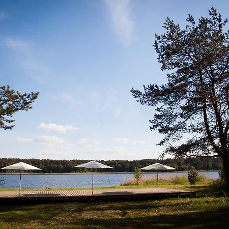 Duck Lake Villa Polatsk Exterior photo
