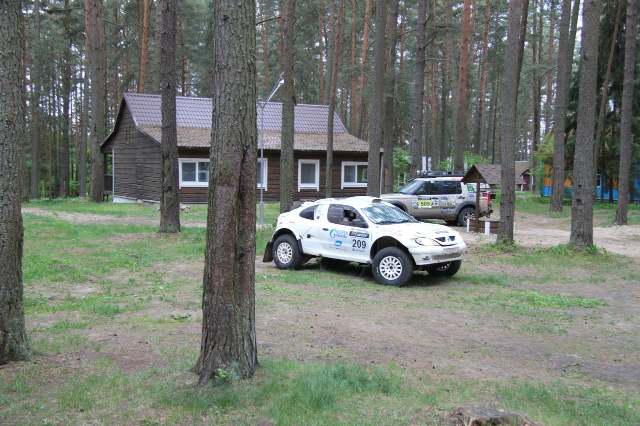 Duck Lake Villa Polatsk Exterior photo
